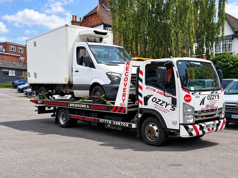 Ozzy’s Breakdown Recovery truck – A34 breakdown recovery
