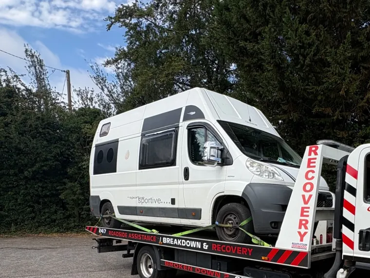 Campervan on Ozzy’s Breakdown Recovery truck