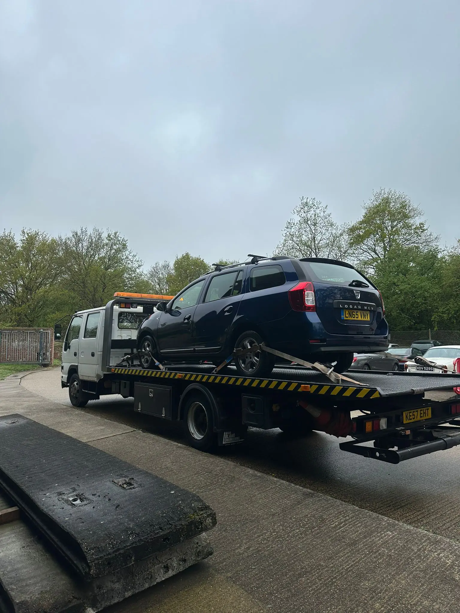 Van and car recovery in Wokingham area