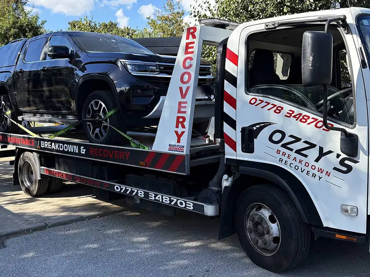 Volkswagen Amarok pickup on Ozzy’s Breakdown Recovery truck